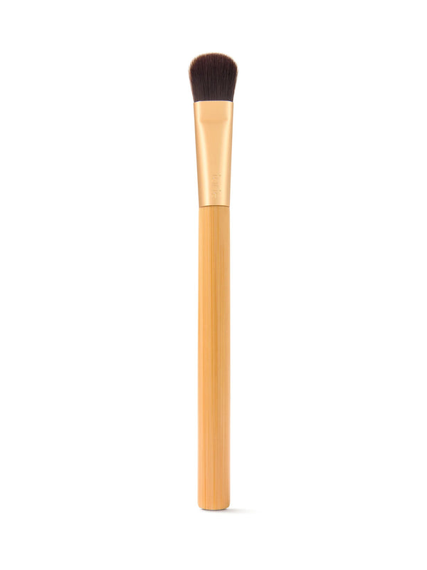 undereye corrector brush