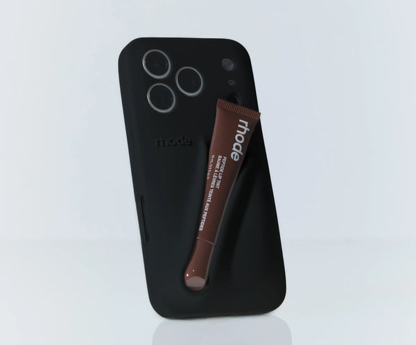 lip case 14 pro max black