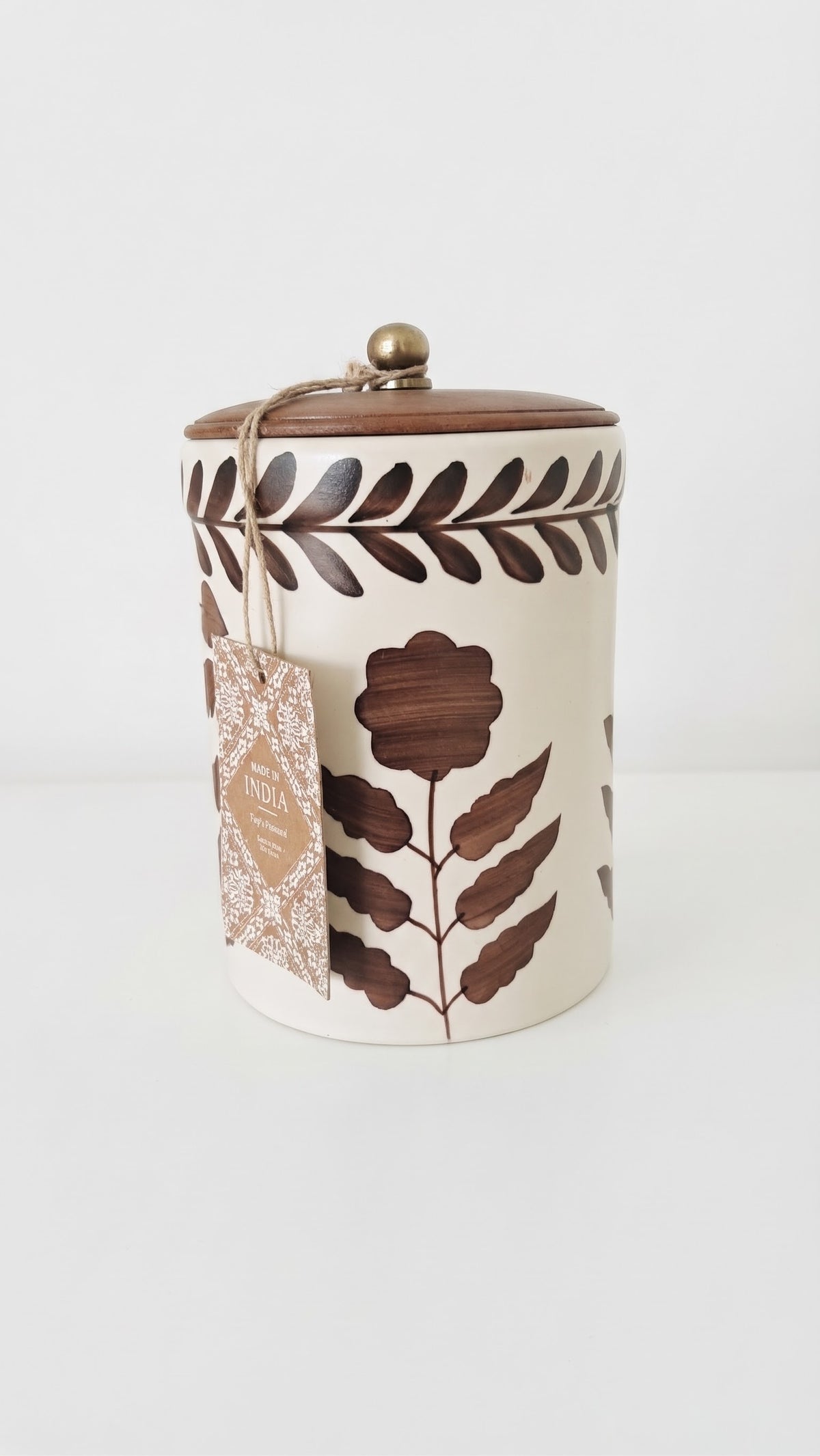 made in india hand painted jar brown x white flower with wood cover