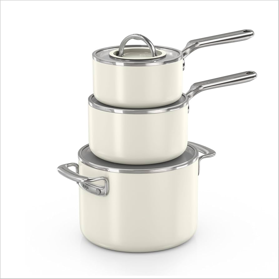 Ninja NeverQuit™ 6-Piece Ceramic Cookware Set, CQ19006BL4
Nontoxic¹, nonstick ceramic-coated cookware set; 1.5qt & 2.5qt saucepan, 6qt stock pot, glass LayFlat™ lids, 3-year guarantee