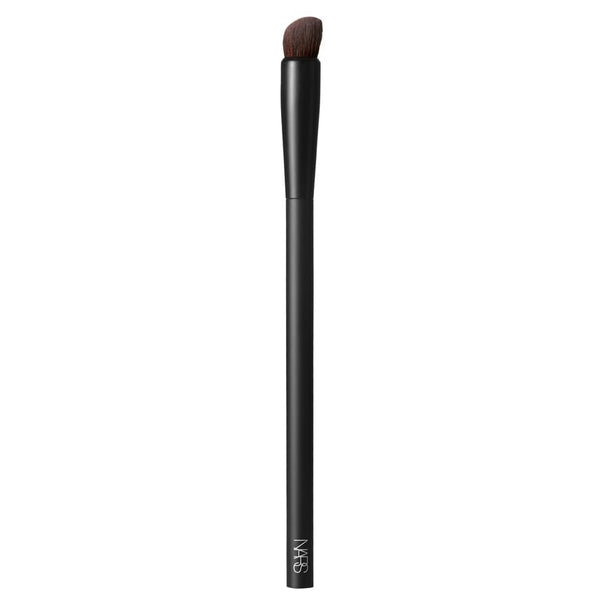 #24 High-Pigment Eyeshadow Brush