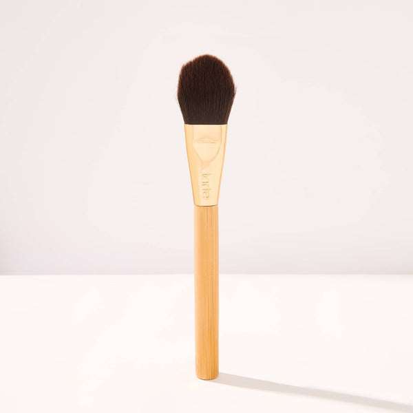 flat blush brush