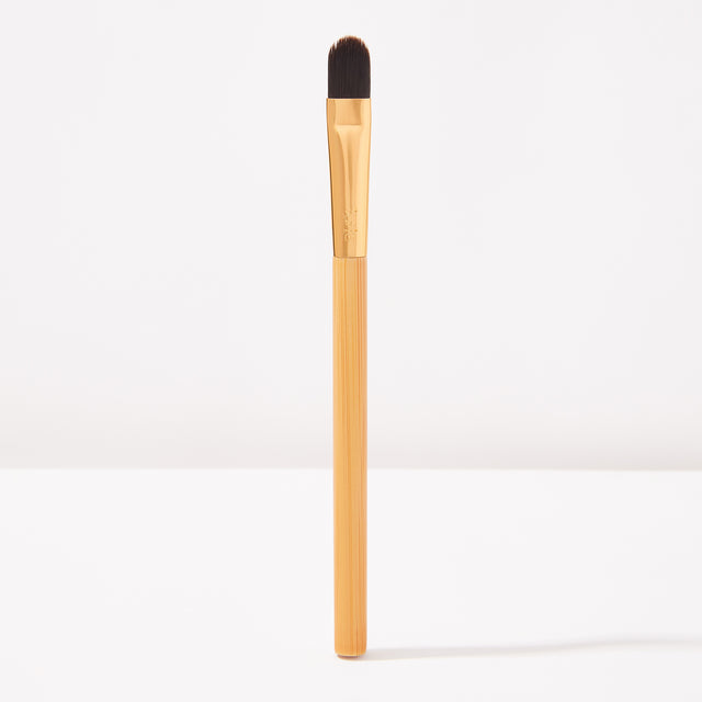 flat concealer brush