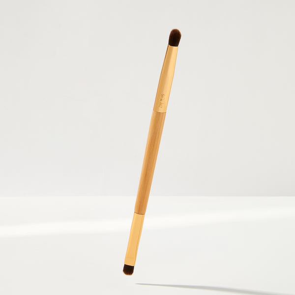 double-ended pencil crease & liner brush