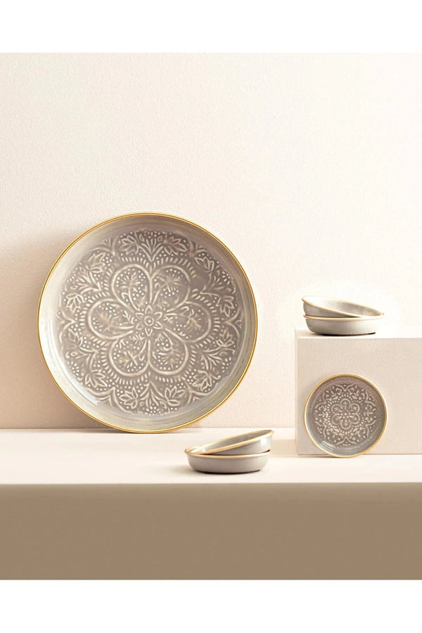 Madame Coco  Rosalie Plate Set