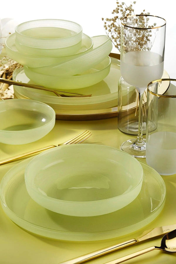 Fecra Green 18 Piece Dinner Set