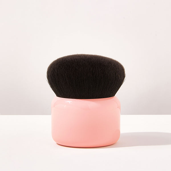 limited-edition buff & bronze body kabuki brush