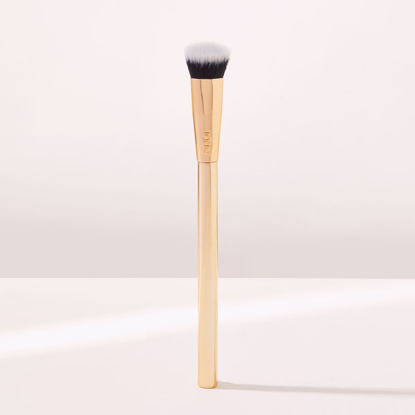 maracuja juicy concealer brush