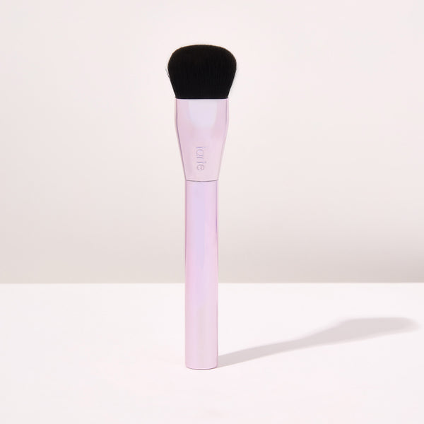 face tape™ pressed powder brush