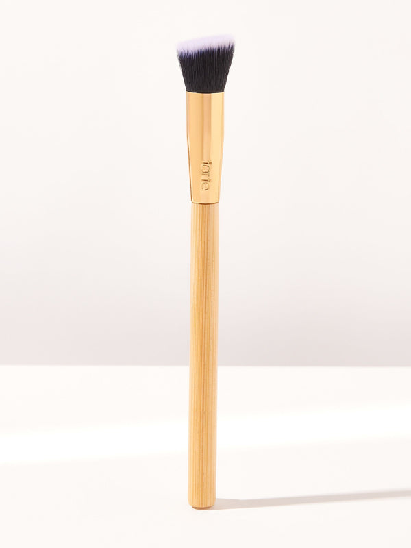 medium angled concealer brush