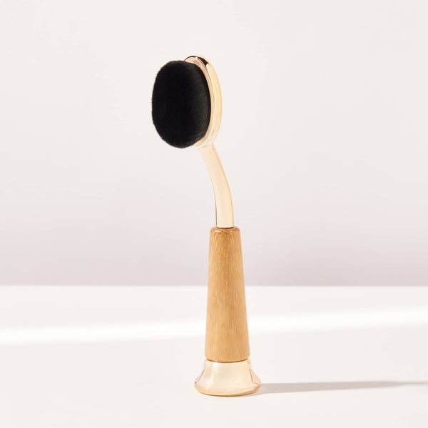 concealer paddle brush