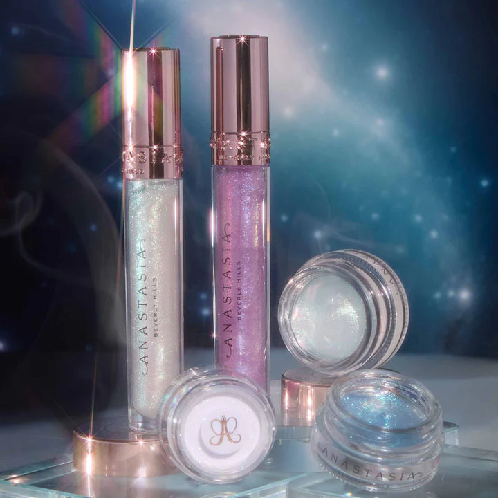 Cosmic Collectors Vault – Sofie Store