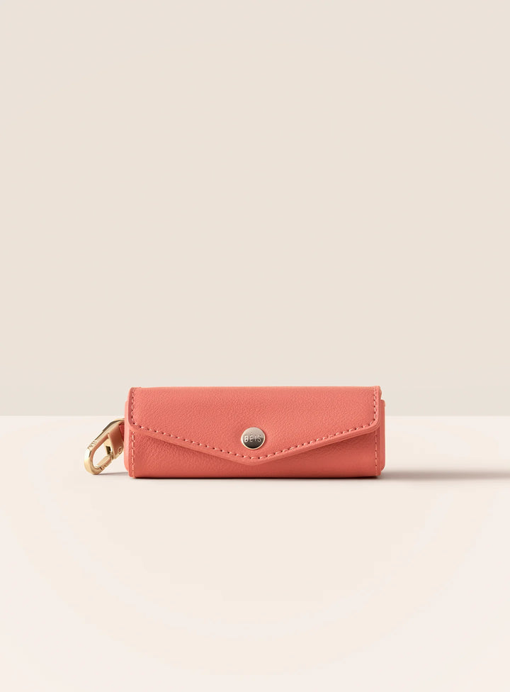 BÉIS | Rare Beauty The Blush Case.
