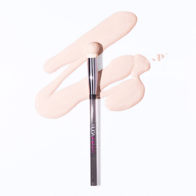 Conceal & Blend Complexion Brush