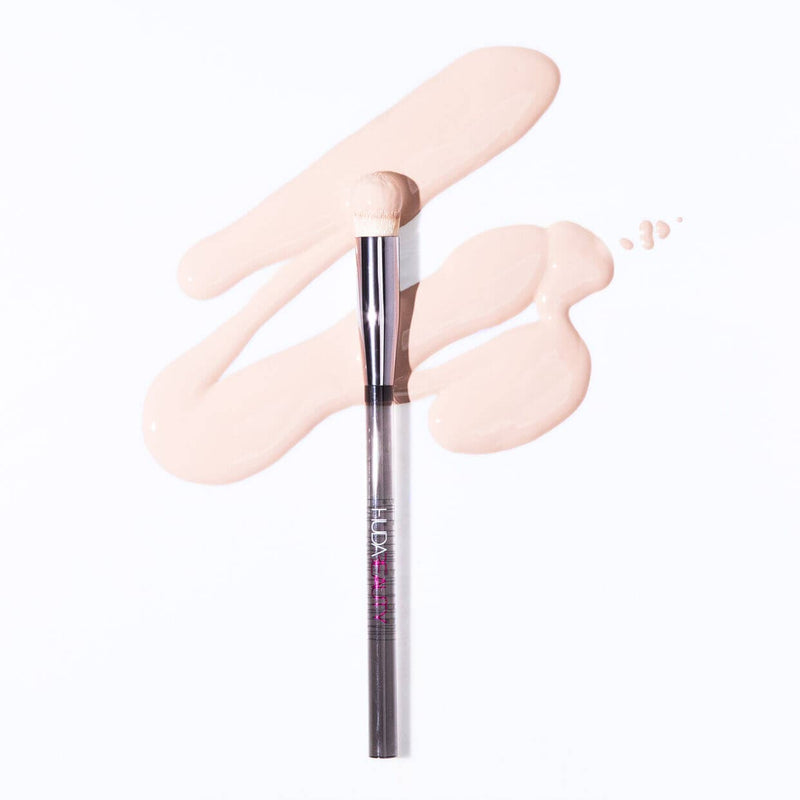 Conceal & Blend Complexion Brush
