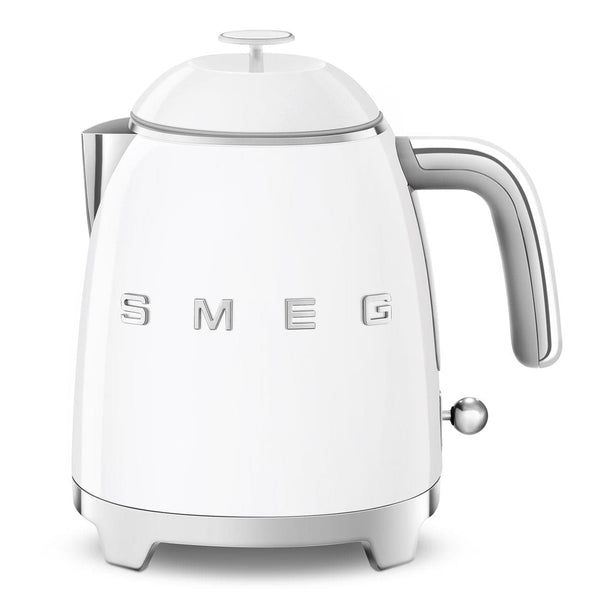 SMEG Mini Kettle 0.8 Littre. KLF05WHUK