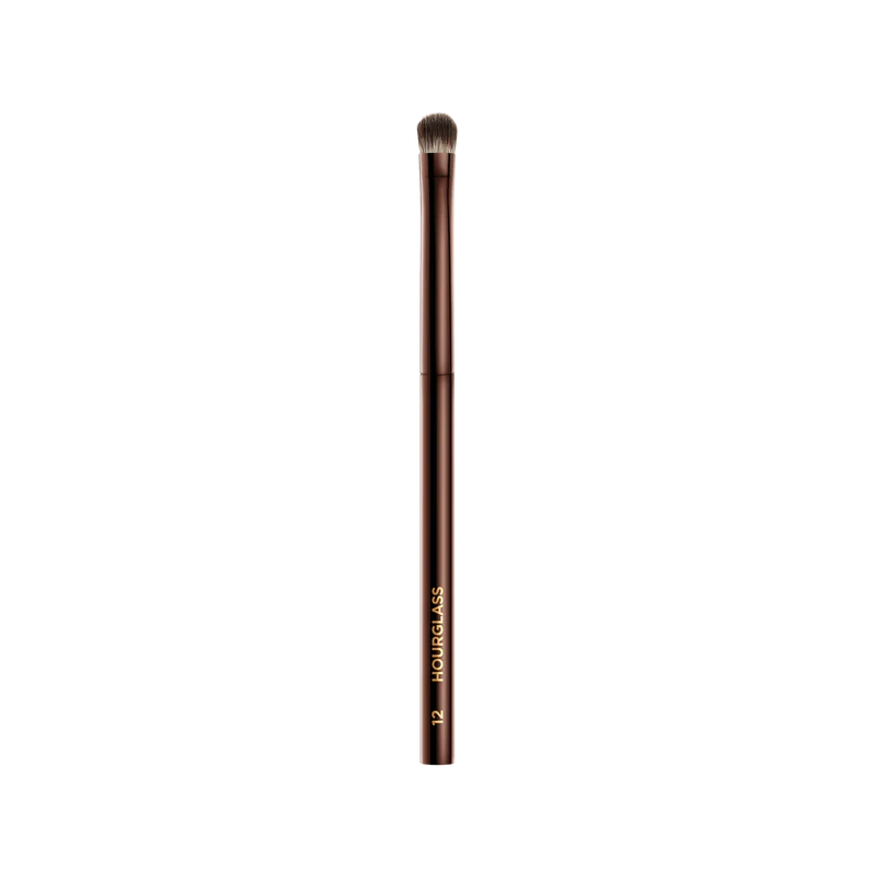 Nº 12 Beveled Shadow Brush