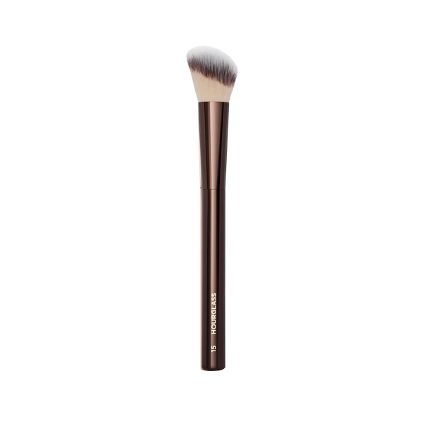 No. 15 Blush Brush