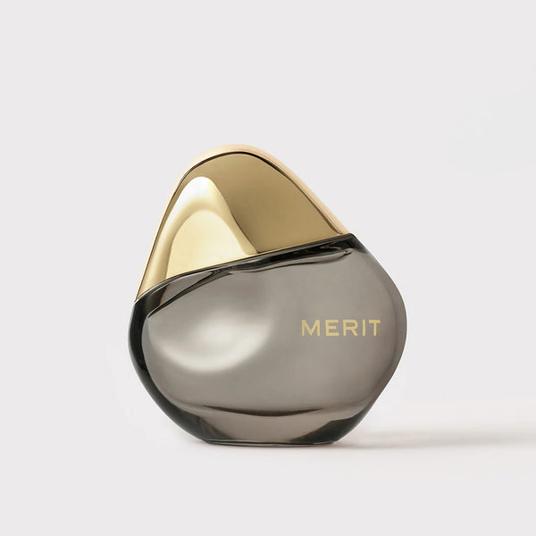 Retrospect™ L’Extrait de Parfum