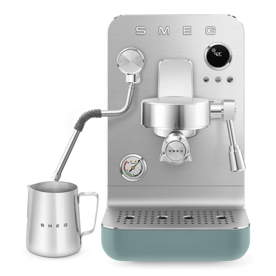 EMC02BLMUK Mini Pro Espresso Coffee Machine in Matte Black