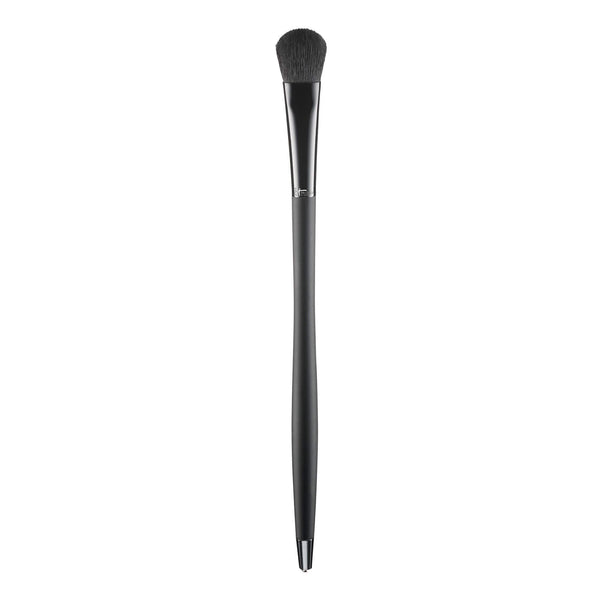 VELVET LUXE PLUSH ALL-OVER SHADOW BRUSH #322