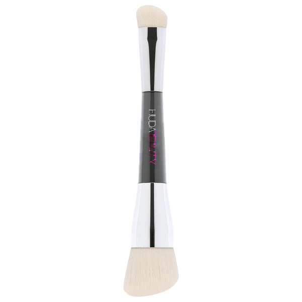 Tantour Face Contouring Sculpt & Shade Brush