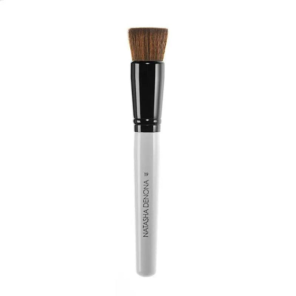 NO. 19 FOUNDATION BRUSH